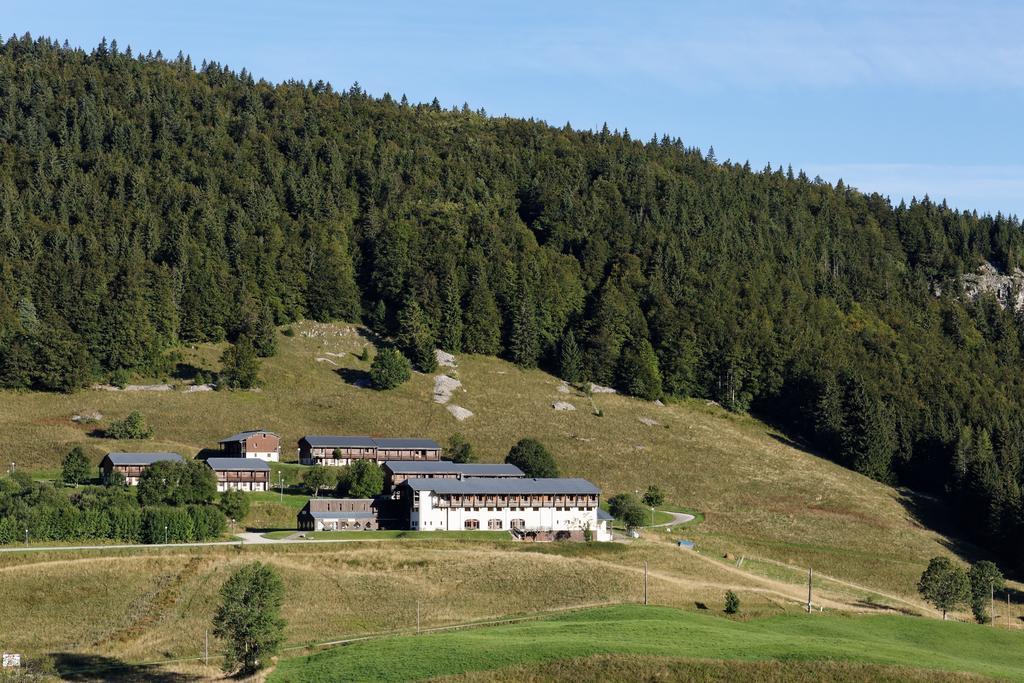 Hotel Club Le Risoux Bois-dʼAmont エクステリア 写真