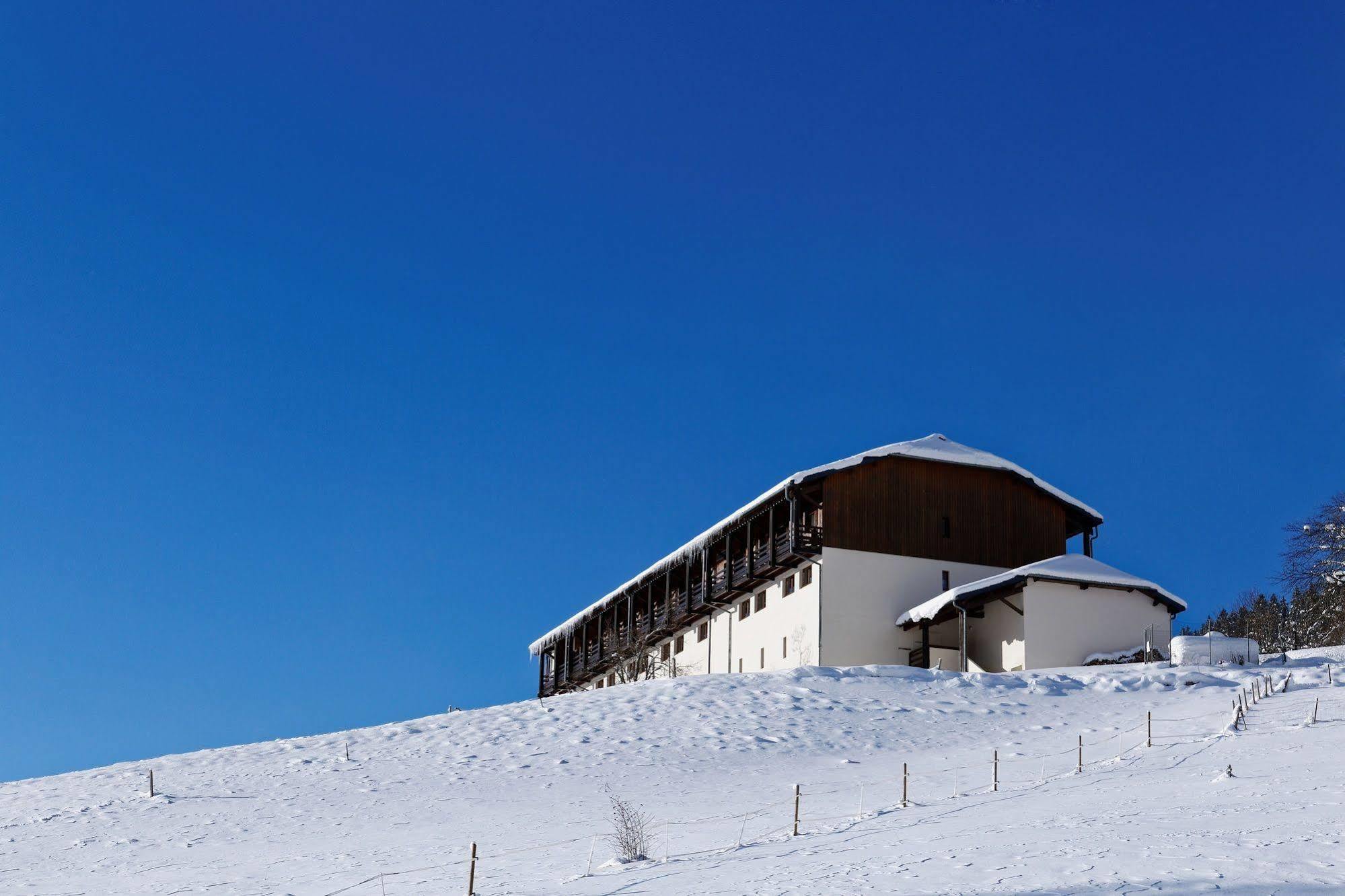 Hotel Club Le Risoux Bois-dʼAmont エクステリア 写真