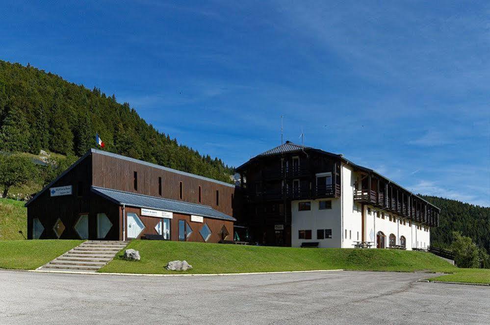 Hotel Club Le Risoux Bois-dʼAmont エクステリア 写真