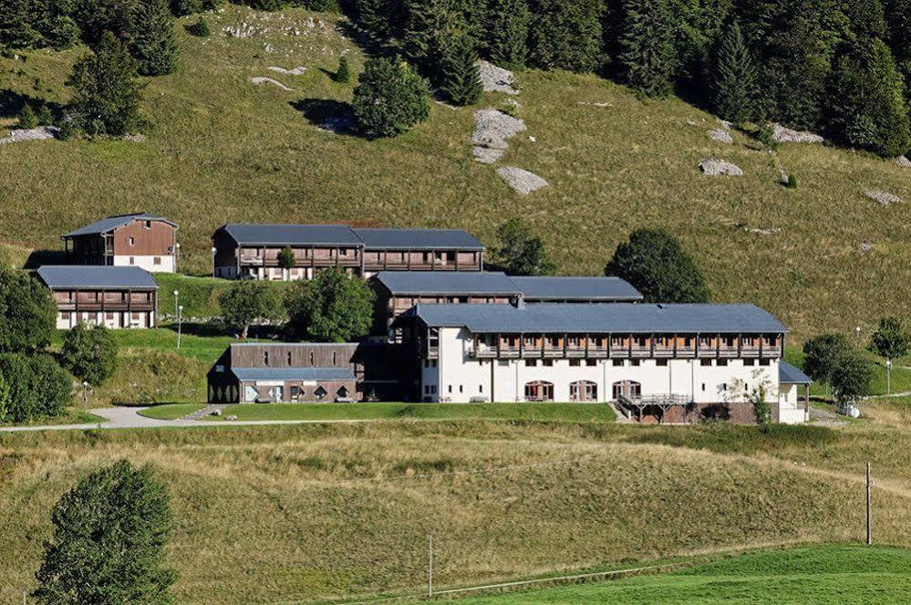 Hotel Club Le Risoux Bois-dʼAmont エクステリア 写真
