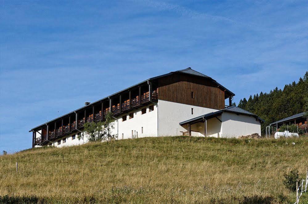 Hotel Club Le Risoux Bois-dʼAmont エクステリア 写真