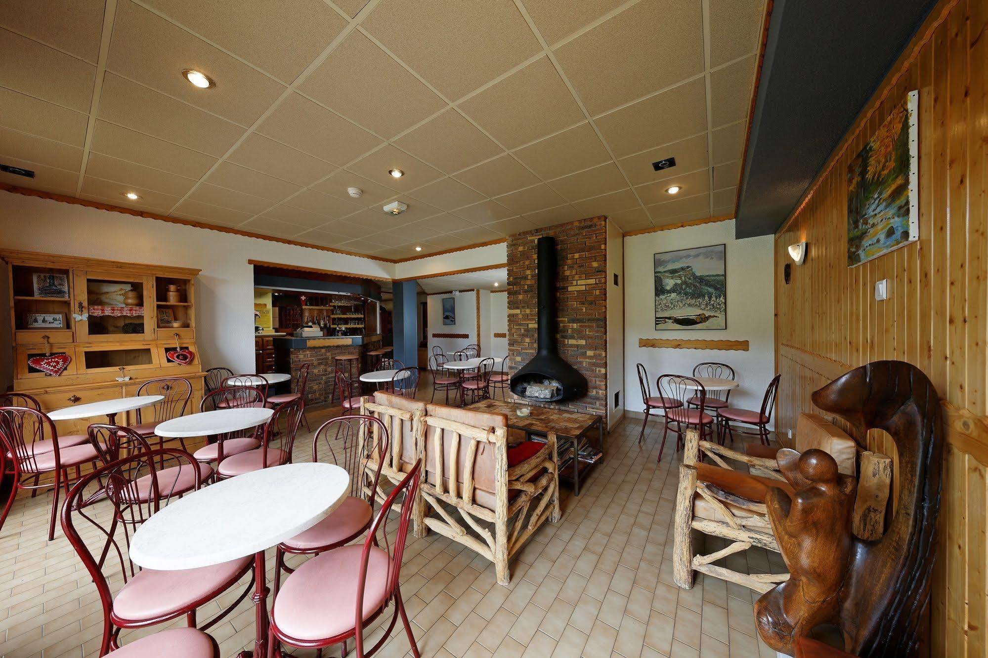 Hotel Club Le Risoux Bois-dʼAmont エクステリア 写真