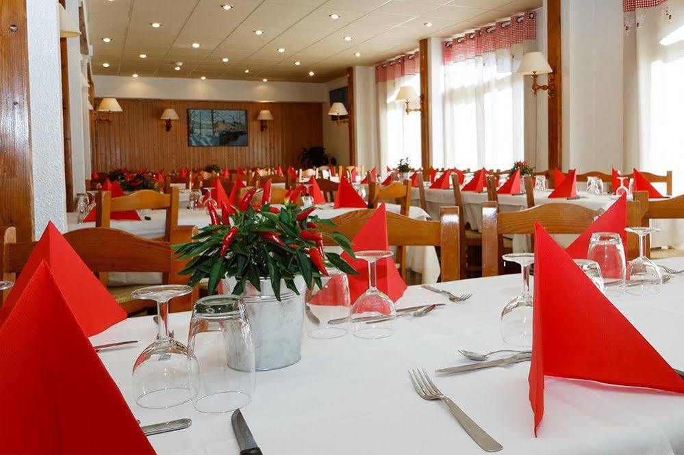 Hotel Club Le Risoux Bois-dʼAmont エクステリア 写真